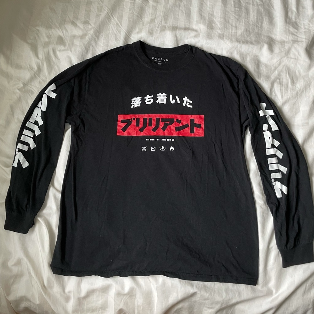 Black long sleeve PacSun graphic tee
